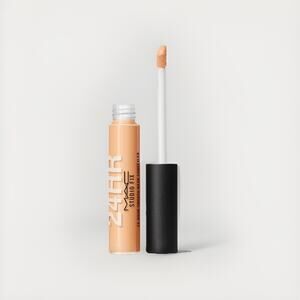 NIB MAC Studio Fix Concealer NC42